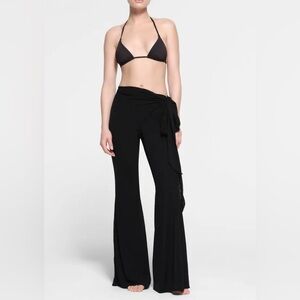Skims Summer mesh Wrap pants black S

Gently worn